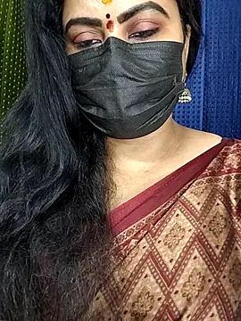 Snapshot of honey-flower chatting on September 2025 12:08:02 PM honey-flower online show from September 2025 12:08:02 PM