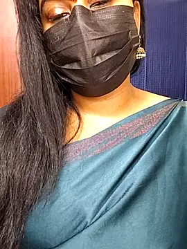 Snapshot of honey-flower chatting on October 2025 08:29:02 PM honey-flower online show from October 2025 08:29:02 PM