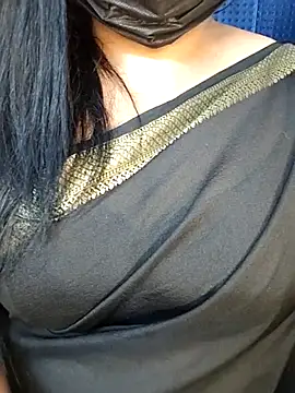 Snapshot of honey-flower chatting on October 2025 03:26:02 AM honey-flower online show from October 2025 03:26:02 AM