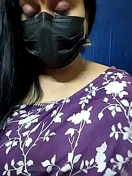 Snapshot of honey-flower chatting on October 2025 07:29:01 AM honey-flower online show from October 2025 07:29:01 AM