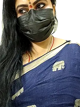 Snapshot of honey-flower chatting on October 2025 12:16:01 PM honey-flower online show from October 2025 12:16:01 PM