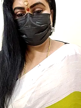 Snapshot of honey-flower chatting on October 2025 05:37:02 AM honey-flower online show from October 2025 05:37:02 AM