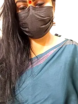 Snapshot of honey-flower chatting on October 2025 06:32:02 AM honey-flower online show from October 2025 06:32:02 AM