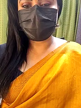 Snapshot of honey-flower chatting on October 2025 02:57:02 AM honey-flower online show from October 2025 02:57:02 AM