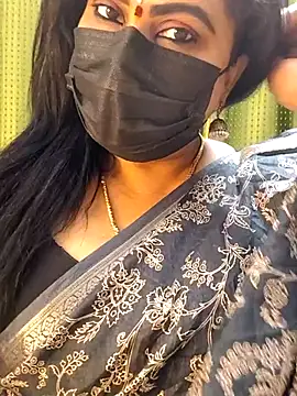 Snapshot of honey-flower chatting on November 2025 04:19:01 PM honey-flower online show from November 2025 04:19:01 PM