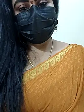 Snapshot of honey-flower chatting on November 2025 06:40:02 PM honey-flower online show from November 2025 06:40:02 PM