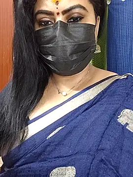 Snapshot of honey-flower chatting on November 2025 03:34:01 AM honey-flower online show from November 2025 03:34:01 AM