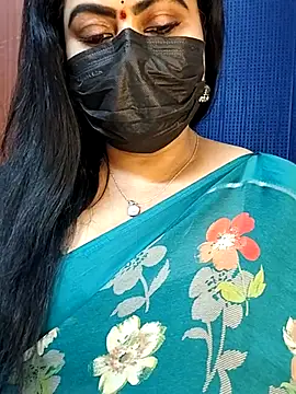 Snapshot of honey-flower chatting on November 2025 01:32:02 PM honey-flower online show from November 2025 01:32:02 PM