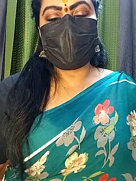 Snapshot of honey-flower chatting on November 2025 07:49:02 PM honey-flower online show from November 2025 07:49:02 PM