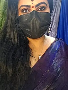 Snapshot of honey-flower chatting on November 2025 02:25:01 AM honey-flower online show from November 2025 02:25:01 AM