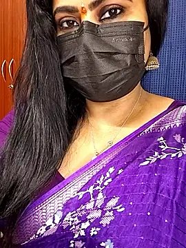 Snapshot of honey-flower chatting on December 2025 07:39:01 AM honey-flower online show from December 2025 07:39:01 AM