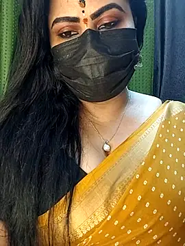 Snapshot of honey-flower chatting on December 2025 02:44:02 PM honey-flower online show from December 2025 02:44:02 PM