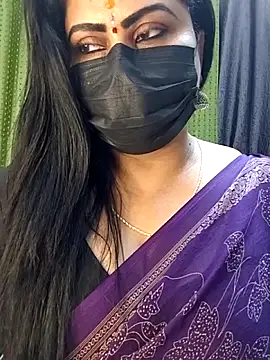 Snapshot of honey-flower chatting on December 2025 12:30:01 AM honey-flower online show from December 2025 12:30:01 AM