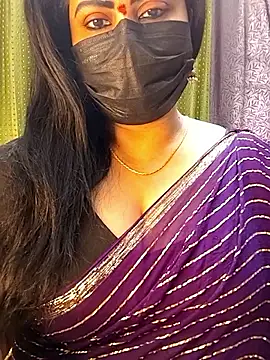 Snapshot of honey-flower chatting on January 2026 08:05:01 AM honey-flower online show from January 2026 08:05:01 AM