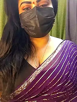 Snapshot of honey-flower chatting on January 2026 10:03:01 PM honey-flower online show from January 2026 10:03:01 PM