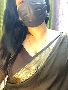 Snapshot of honey-flower chatting on January 2026 08:08:01 AM honey-flower online show from January 2026 08:08:01 AM