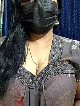 Snapshot of honey-flower chatting on January 2026 08:23:01 PM honey-flower online show from January 2026 08:23:01 PM