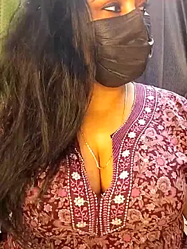 Snapshot of honey-flower chatting on February 2026 06:26:01 PM honey-flower online show from February 2026 06:26:01 PM