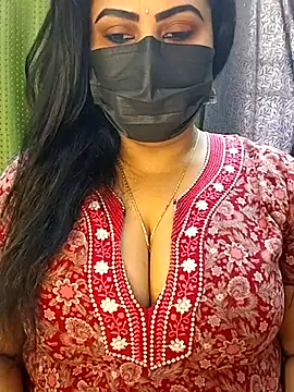 Snapshot of honey-flower chatting on February 2026 11:42:02 AM honey-flower online show from February 2026 11:42:02 AM