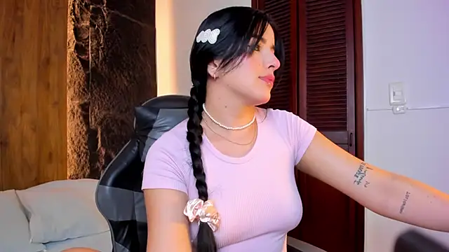 evelin lopezz online show from September 2025 02:12:02 AM