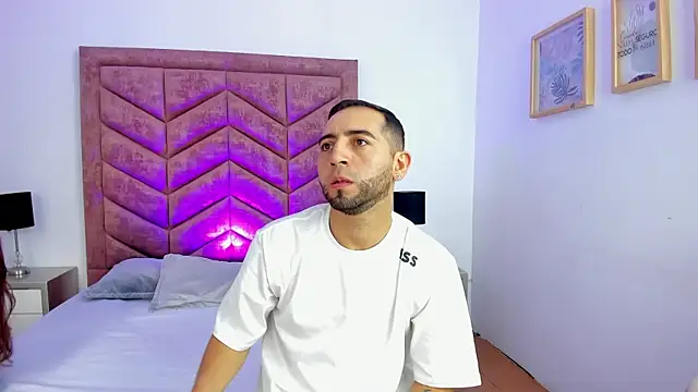 Lushian  online show from December 2025 03:41:02 PM