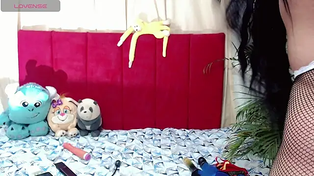 kushina uzumaki75 online show from January 2026 05:10:02 AM