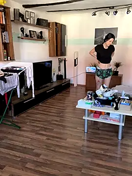 Seductively4 20 online show from October 2025 10:49:02 AM