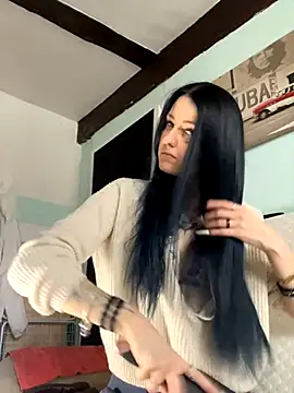 Seductively4 20 online show from October 2025 10:11:02 AM