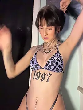 Snapshot of Seductively4_20 chatting on June 2026 08:33:01 PM Seductively4 20 online show from June 2026 08:33:01 PM