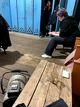 ReginaAndGordon online show from November 2025 02:17:01 PM