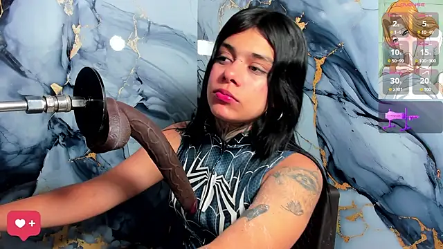 Emily Evo online show from September 2025 11:37:01 PM