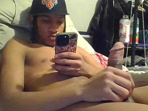 Snapshot of mikyng chatting on December 2025 04:41:02 AM mikyng online show from December 2025 04:41:02 AM
