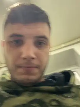 Snapshot of kisspussy1993 chatting on December 2025 04:33:02 AM kisspussy1993 online show from December 2025 04:33:02 AM