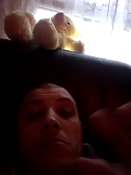 Snapshot of kisspussy1993 chatting on February 2026 07:06:01 AM kisspussy1993 online show from February 2026 07:06:01 AM