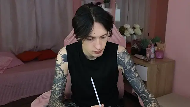 Snapshot of Martin_Jin chatting on November 2025 12:15:01 PM Martin Jin online show from November 2025 12:15:01 PM