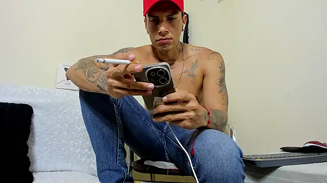 Alan Fire online show from November 2025 01:48:02 AM