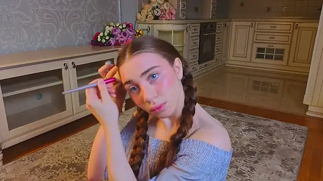 Snapshot of EadlinGillim chatting on September 2025 03:17:02 AM EadlinGillim online show from September 2025 03:17:02 AM