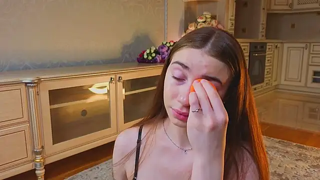 Snapshot of EadlinGillim chatting on October 2025 03:13:02 AM EadlinGillim online show from October 2025 03:13:02 AM