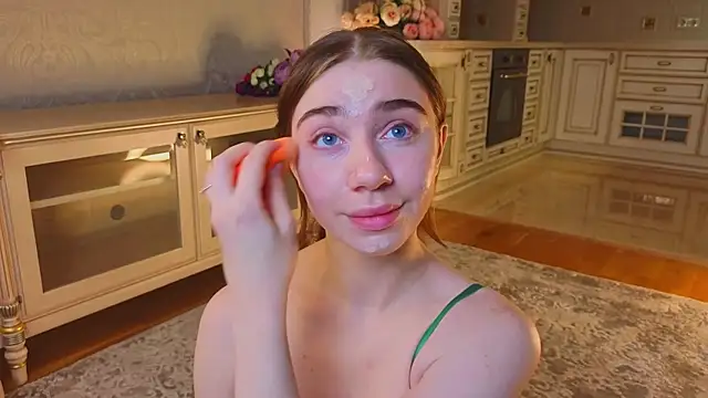 Snapshot of EadlinGillim chatting on October 2025 03:04:02 AM EadlinGillim online show from October 2025 03:04:02 AM