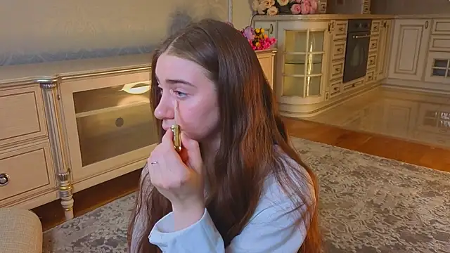 Snapshot of EadlinGillim chatting on October 2025 03:07:02 AM EadlinGillim online show from October 2025 03:07:02 AM