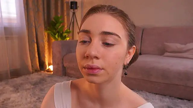 EadlinGillim online show from March 2026 03:21:01 AM