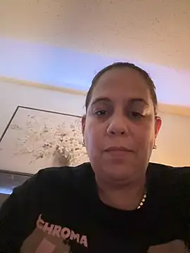 PrettyKittyMia online show from April 2026 09:20:02 PM