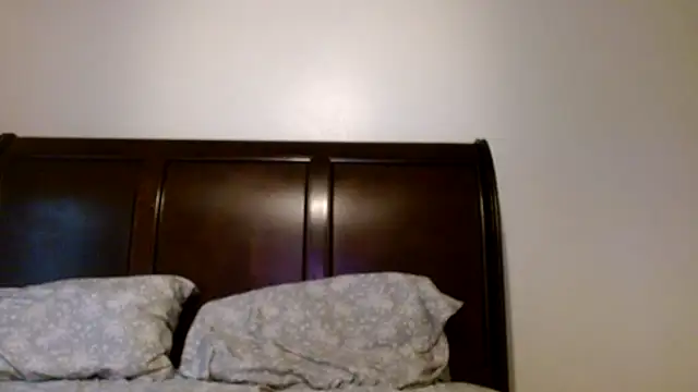 Snapshot of carlithefreak chatting on September 2025 10:26:02 PM carlithefreak online show from September 2025 10:26:02 PM