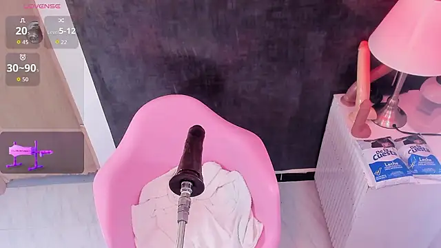 sharlotthe bigass online show from February 2026 11:01:01 PM