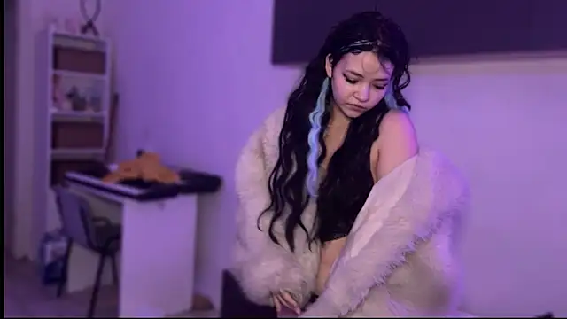 Snapshot of nikoli_naw chatting on November 2025 05:45:01 PM nikoli naw online show from November 2025 05:45:01 PM