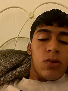 Snapshot of BadboyXXXMZ chatting on November 2025 08:23:02 AM BadboyXXXMZ online show from November 2025 08:23:02 AM