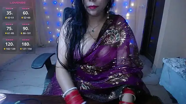 Divvya  online show from May 2026 07:19:01 PM