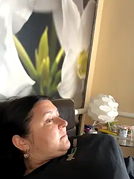 Snapshot of Liza_Will chatting on September 2025 10:51:01 AM Liza Will online show from September 2025 10:51:01 AM