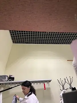 Snapshot of Liza_Will chatting on October 2025 10:05:01 AM Liza Will online show from October 2025 10:05:01 AM