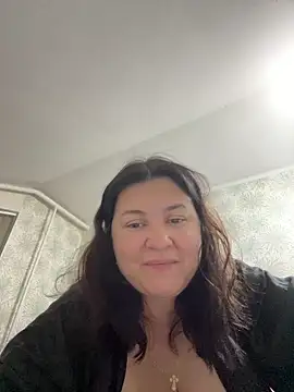 Snapshot of Liza_Will chatting on October 2025 09:37:01 PM Liza Will online show from October 2025 09:37:01 PM